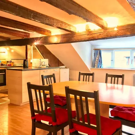 Apartment Attic Duplex In The Heart Of